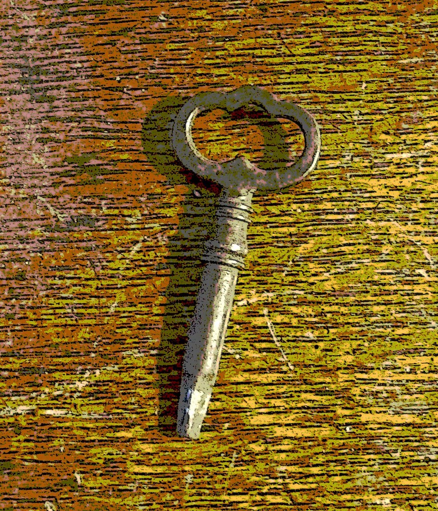 ANTIQUE SEWING MACHINE PICTURES