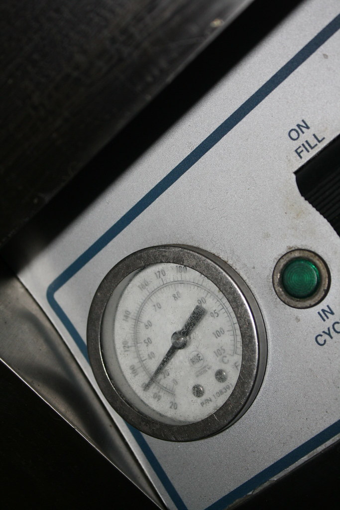 COMMERCIAL DISHWASHER CHEMICALS