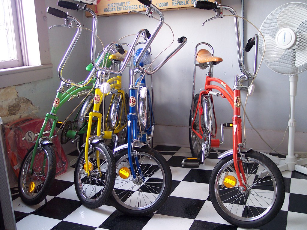 SCHWINN BANANA SEAT BIKES