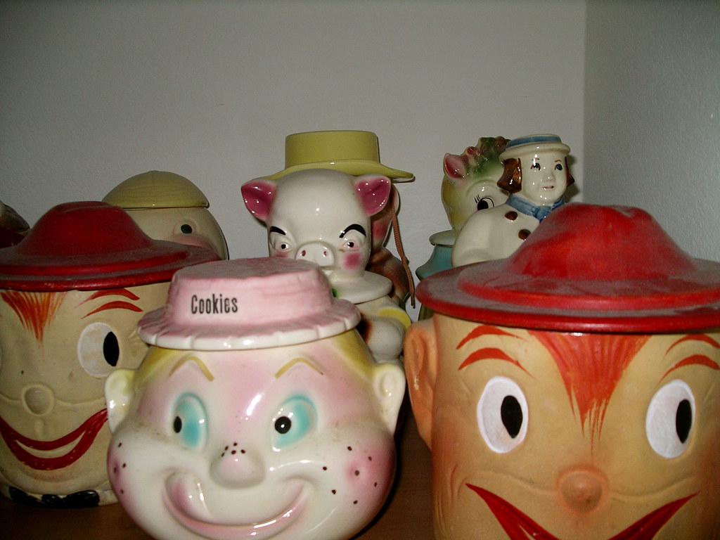 GLASS COOKIE JARS WHOLESALE