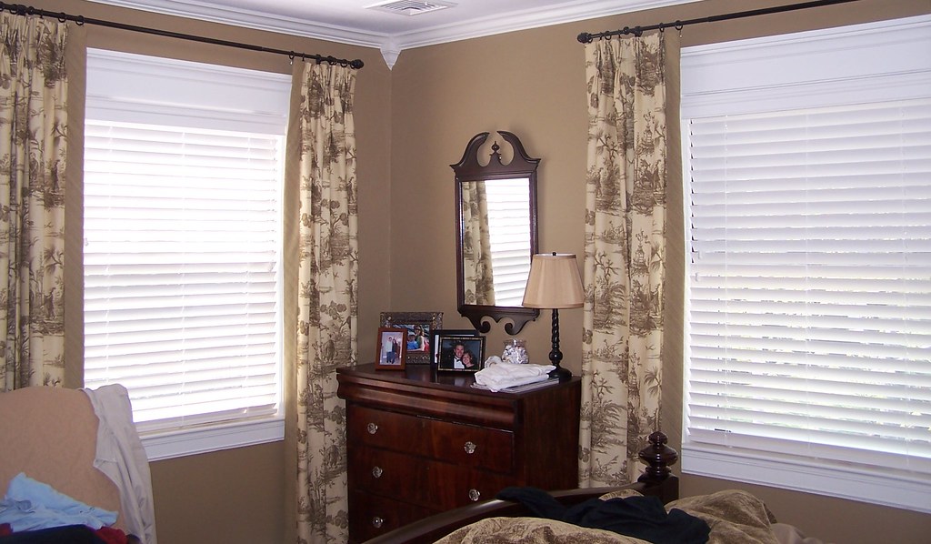 HOW TO MAKE PINCH PLEATED DRAPES PINCH PLEATED DRAPES