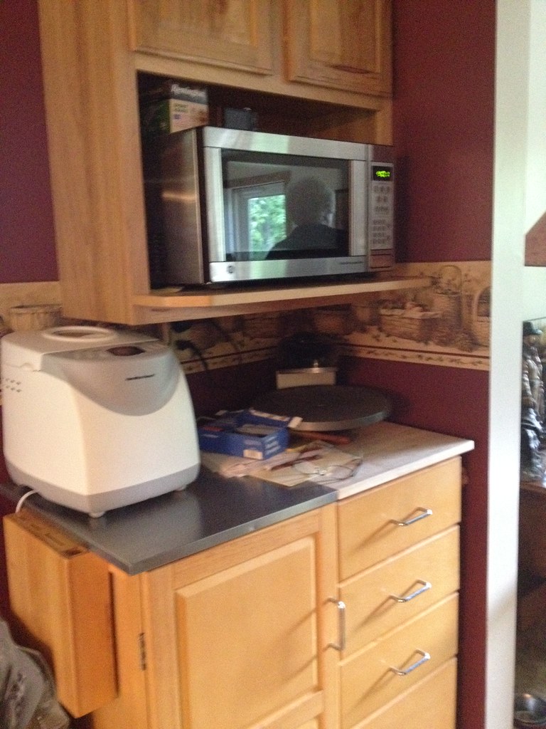 MICROWAVE CARTS STANDS. MICROWAVE CARTS