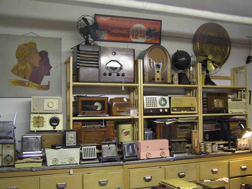 ANTIQUE RADIO SPEAKER REPAIR ANTIQUE RADIO