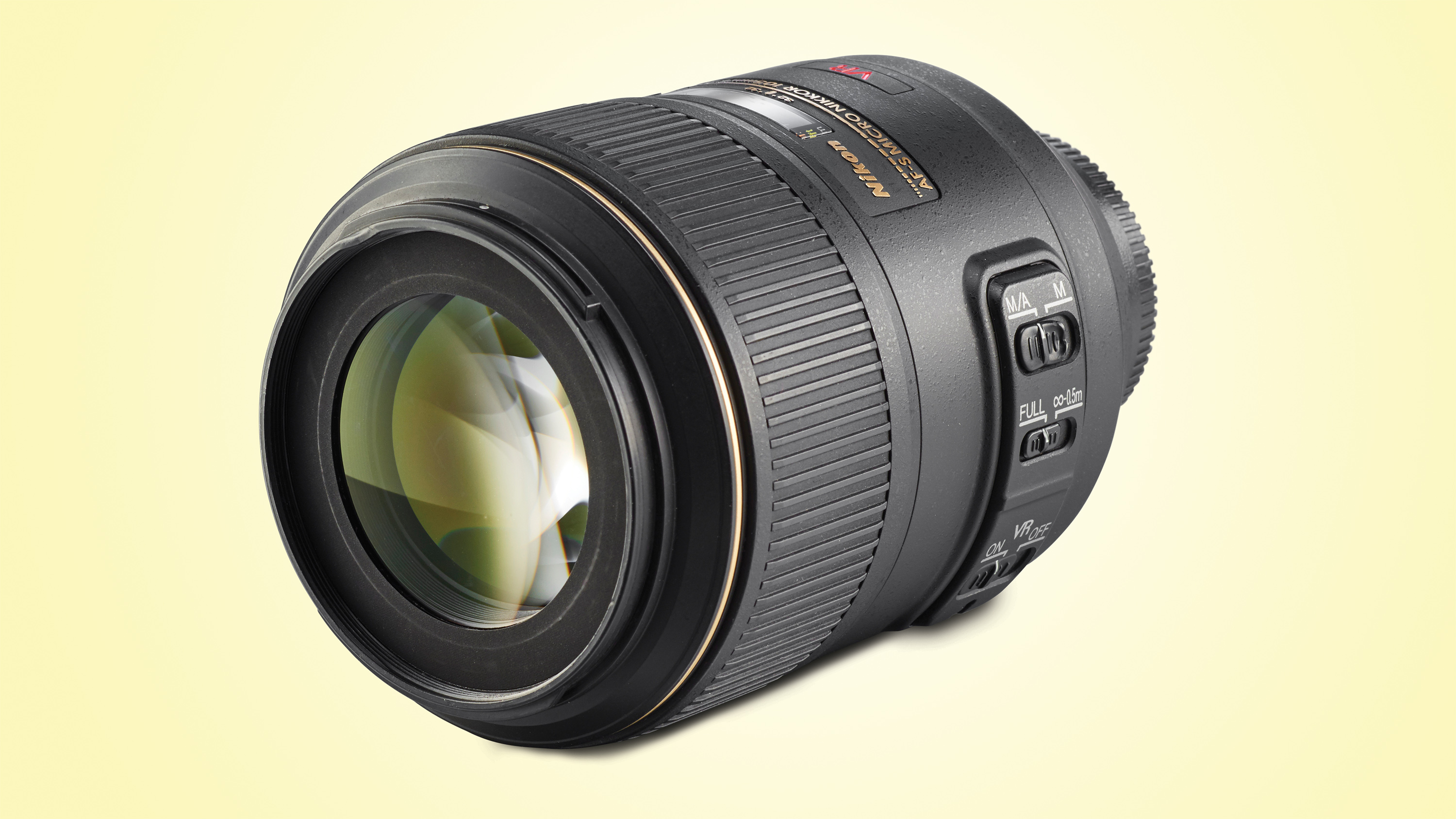 The best macro lenses for Canon and Nikon DSLRs in 2017