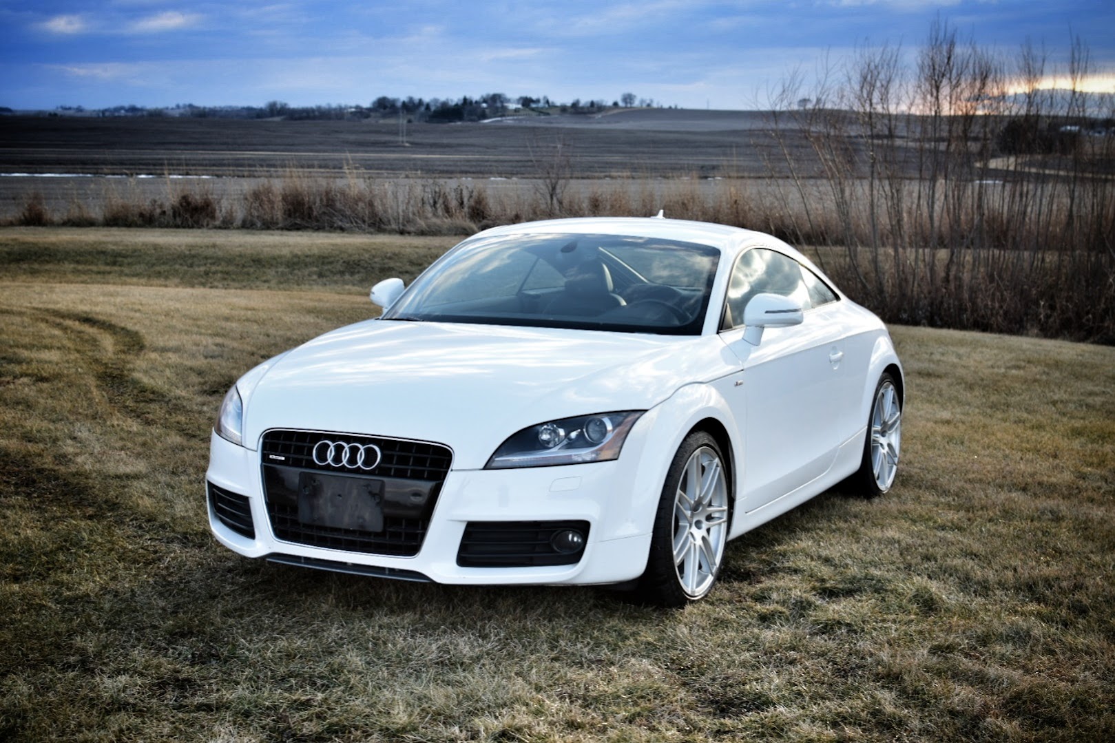 For Sale 2009 Audi TT 3.2 Quattro SLine, Low Miles, Prestige Pkg
