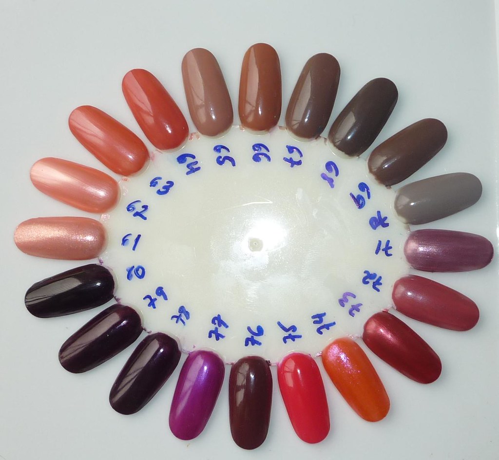 TAUPE COLOR WHEEL. COLOR WHEEL BIG WHEEL LONDON