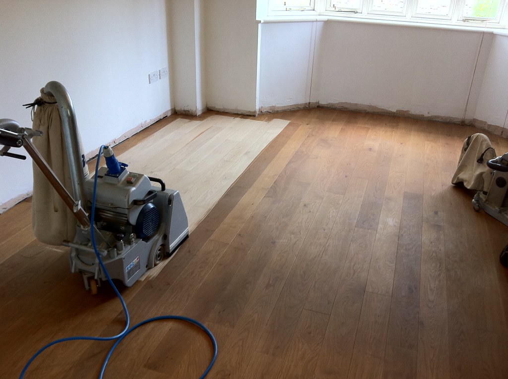 JUNCKERS OAK FLOORING. JUNCKERS OAK BLACK WHITE VINYL FLOOR