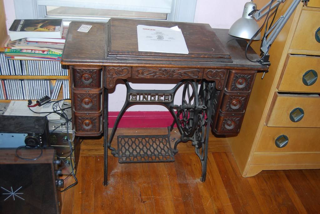 OLD SINGER SEWING MACHINE MANUALS SEWING MACHINE MANUALS ANTIQUES