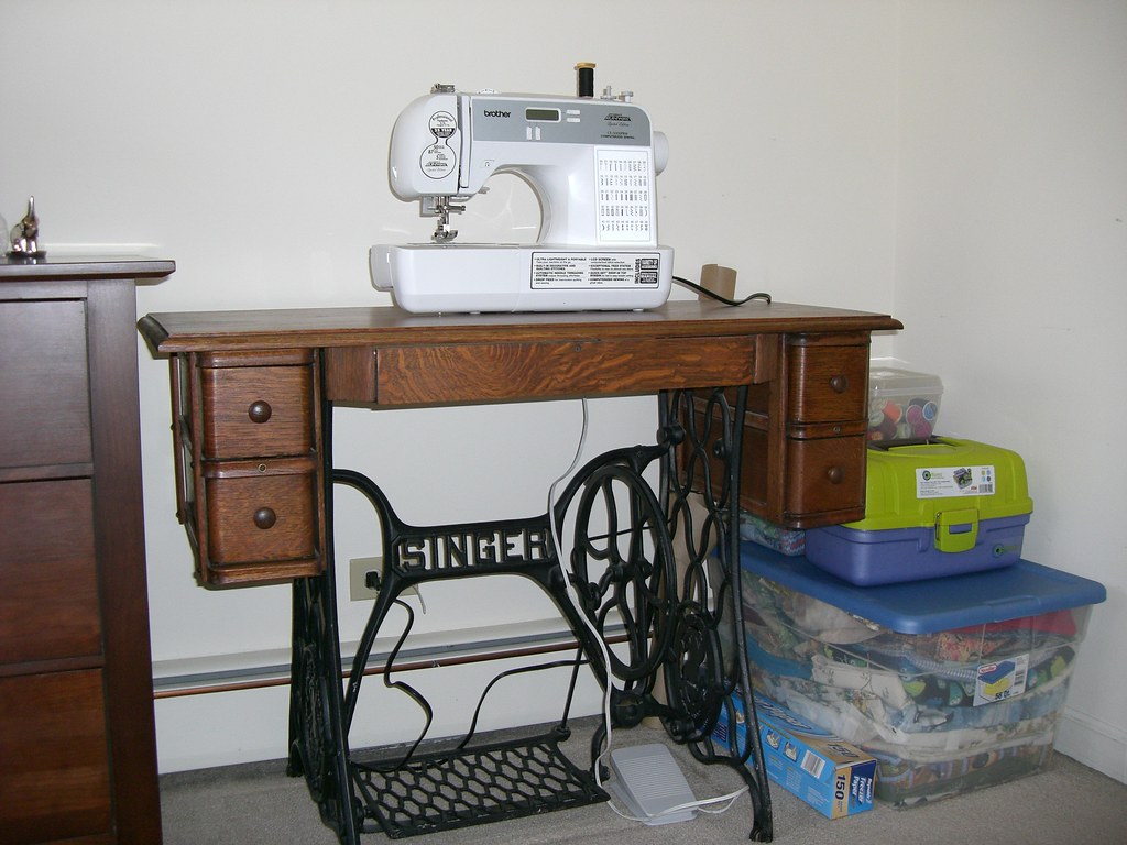 EBAY ANTIQUE SINGER SEWING MACHINES. EBAY ANTIQUE SINGER BROTHER