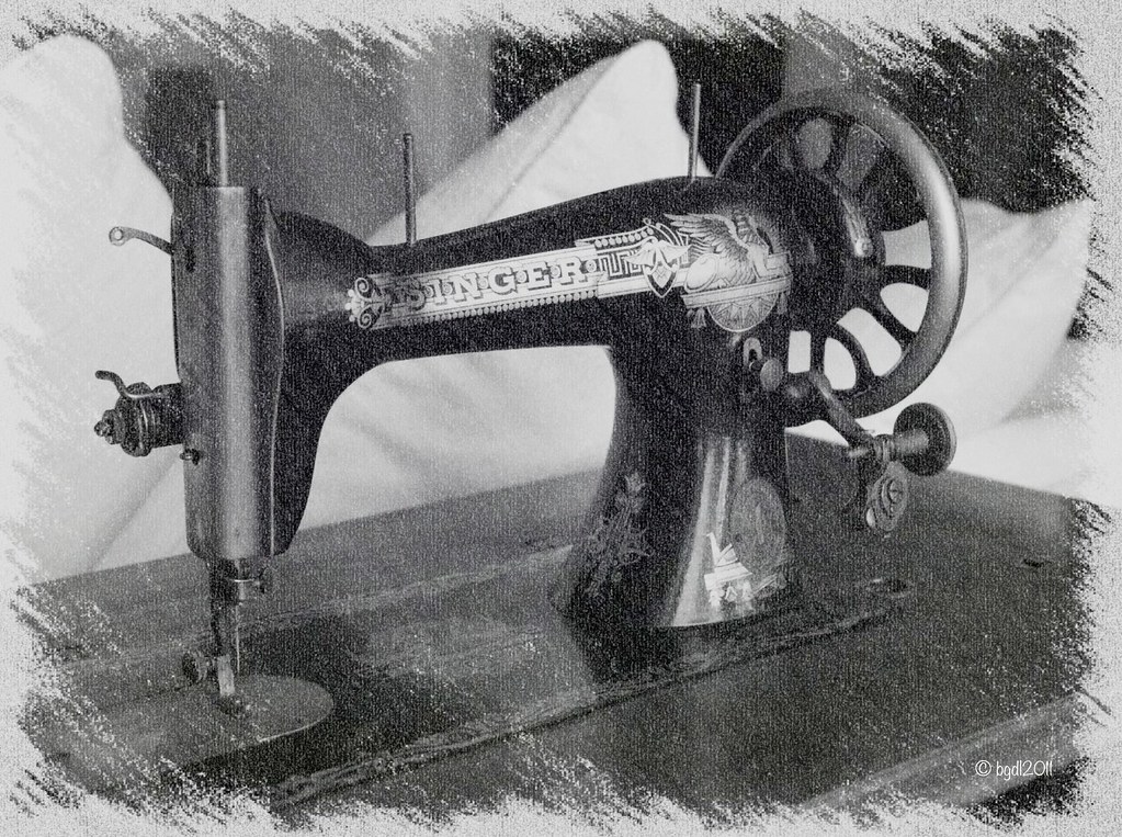 SINGER SEWING MACHINES MANUAL