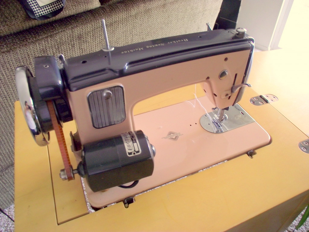 BROTHERS SEWING MACHINE MANUALS BROTHERS SEWING BERNINA 330 SEWING