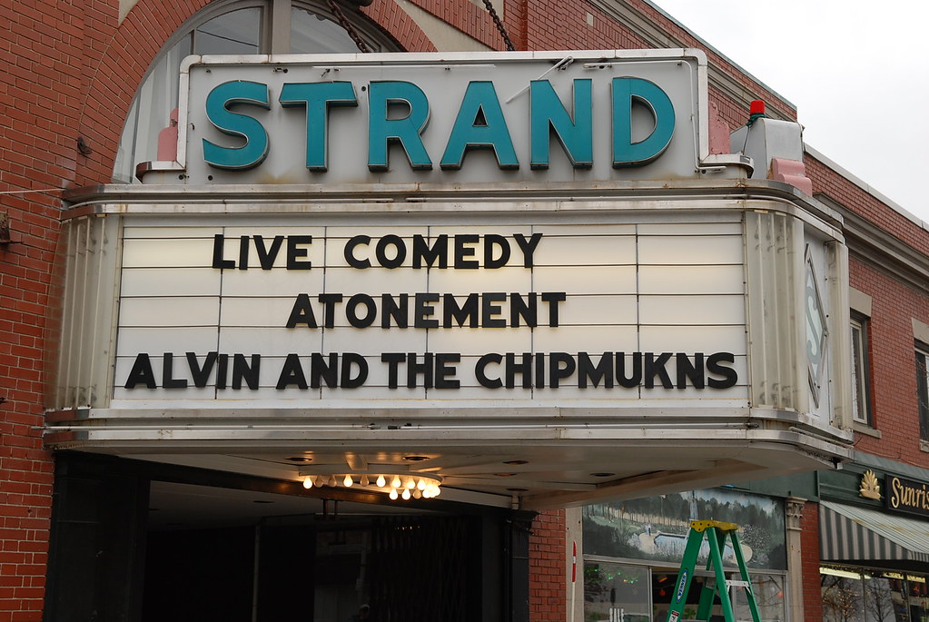 STRAND THEATER CLINTON MA