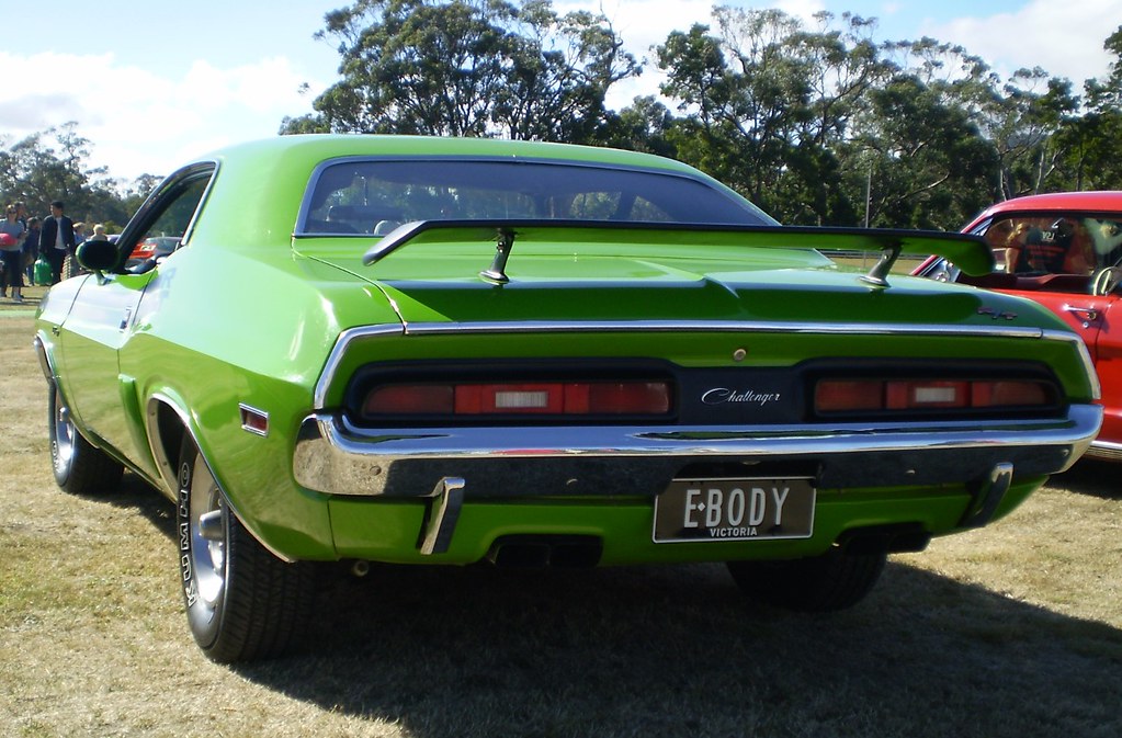 DODGE CHALLENGER AUSTRALIA