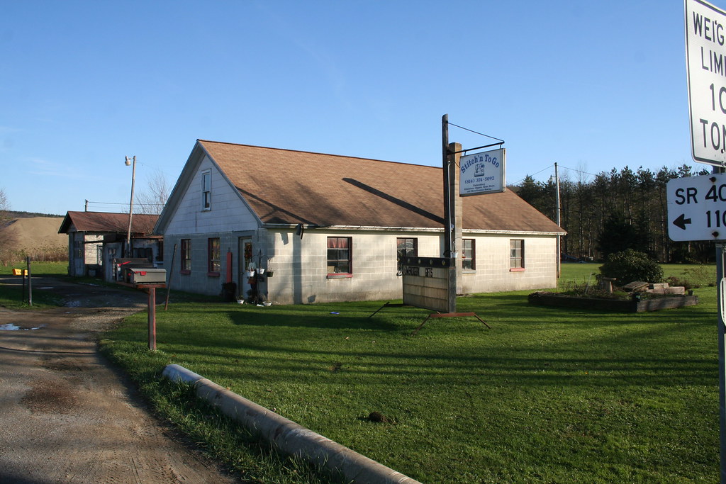BASEBALL SHOPS BASEBALL SHOPS