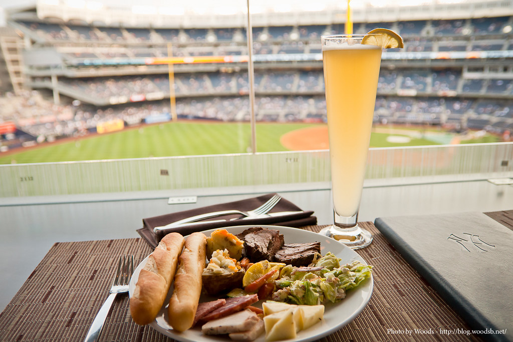 AUDI CLUB YANKEE STADIUM AUDI CLUB AUDI A6 BODY KIT