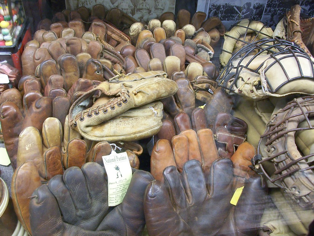 OLD BASEBALL GLOVES OLD BASEBALL GLOVES