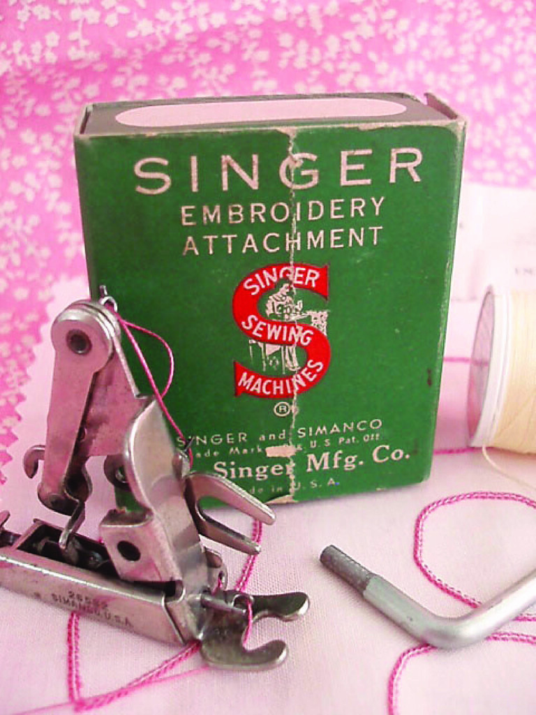 VINTAGE SINGER SEWING MACHINE PARTS VINTAGE SINGER SEWING Vintage Singer Sewing Machine