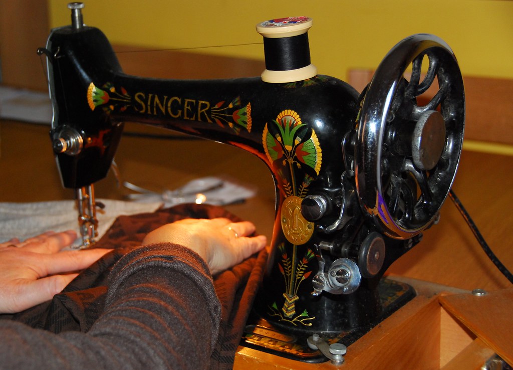 SINGER SEWING MACHINE SPARES SINGER SEWING Singer Sewing Machine