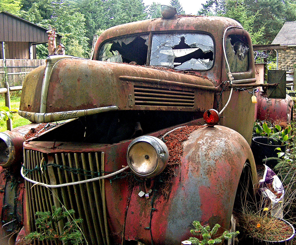 OLD FORD TRUCKS FOR SALE