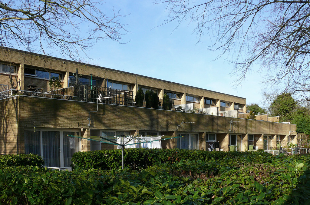HOUSING ASSOCIATION MILTON KEYNES
