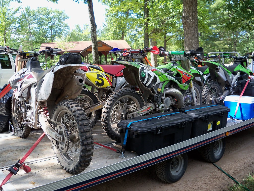 DIRT BIKE TRAILER DIRT BIKE TRAILER