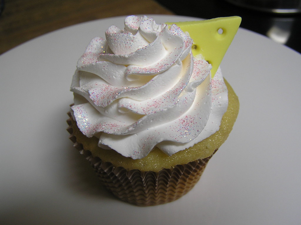 CALORIES IN ONE SLICE OF SWISS CHEESE CALORIES IN ONE SLICE OF SWISS