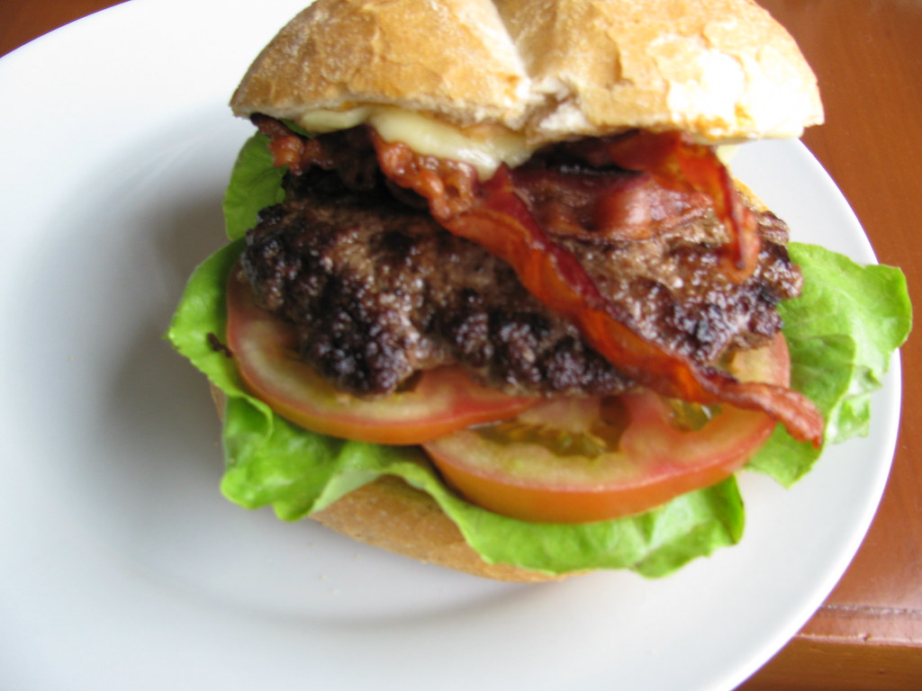 Calories In Cheeseburger Happy Meal CALORIES IN CHEESEBURGER HAPPY MEAL