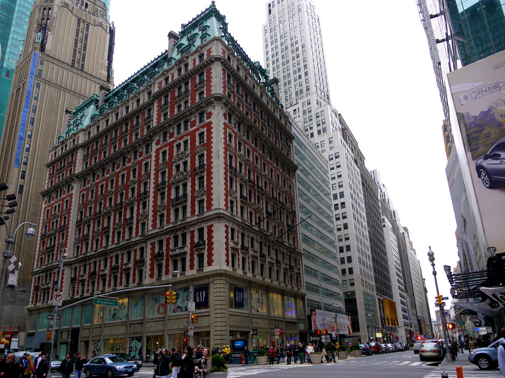 COLE REAL ESTATE INVESTMENTS COLE REAL ESTATE INVESTMENTS