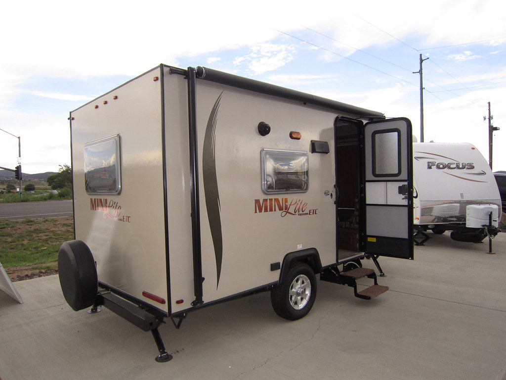 MINI TRAVEL TRAILER TRAVEL TRAILER Mini travel trailer Fema rv