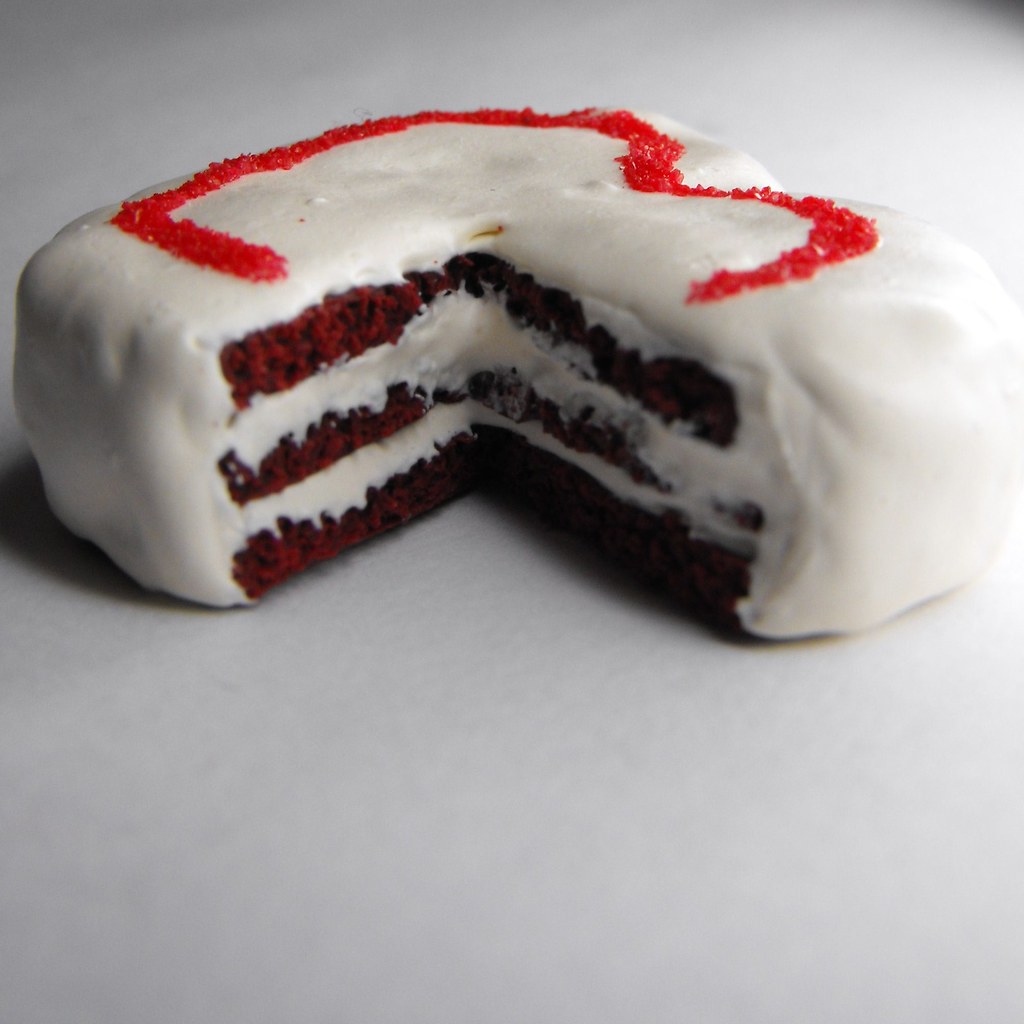MOIST RED VELVET CAKE RECIPE