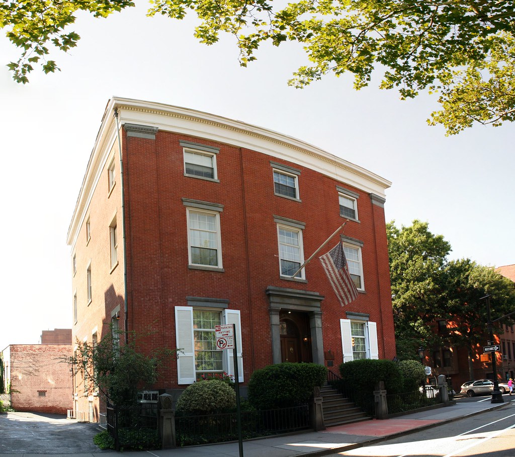 BROOKLYN FUNERAL HOMES. FUNERAL HOMES Brooklyn Funeral Homes. Flora