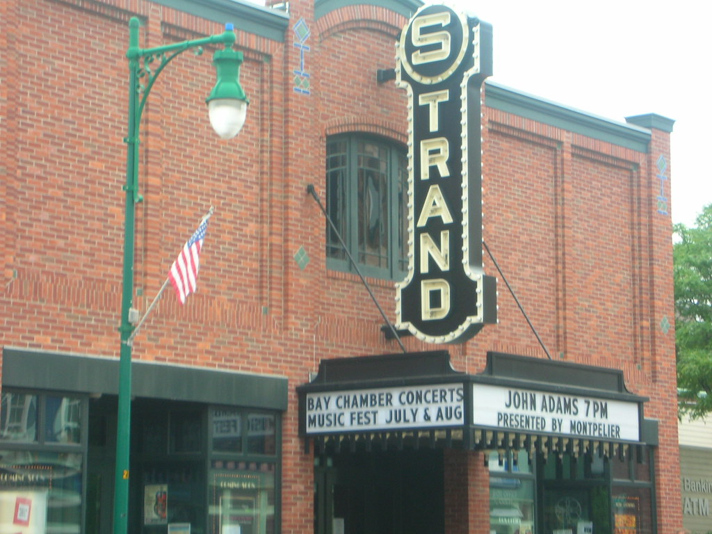 STRAND THEATER ROCKLAND MAINE STRAND THEATER ROCKLAND MAINE