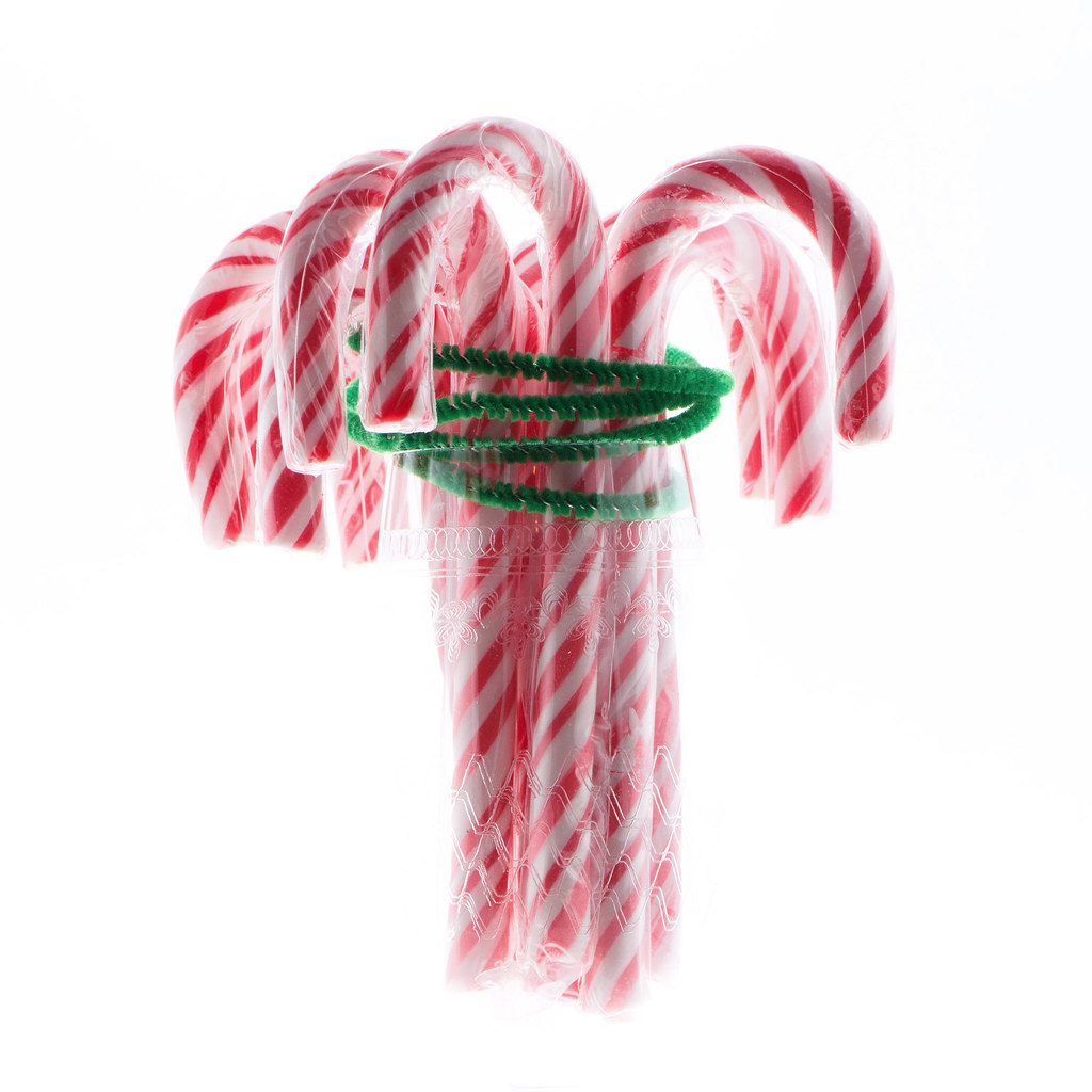 LIGHTED CANDY CANES LIGHTED CANDY Lighted candy canes Candy shop