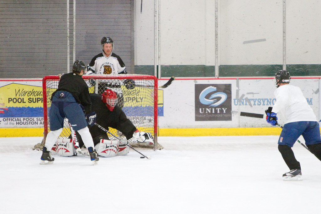 HOCKEY BREEZERS HOCKEY BREEZERS