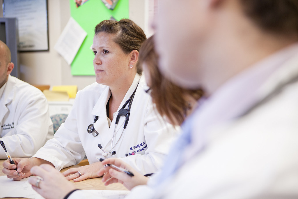 General Practice Vs Internal Medicine GENERAL PRACTICE VS INTERNAL