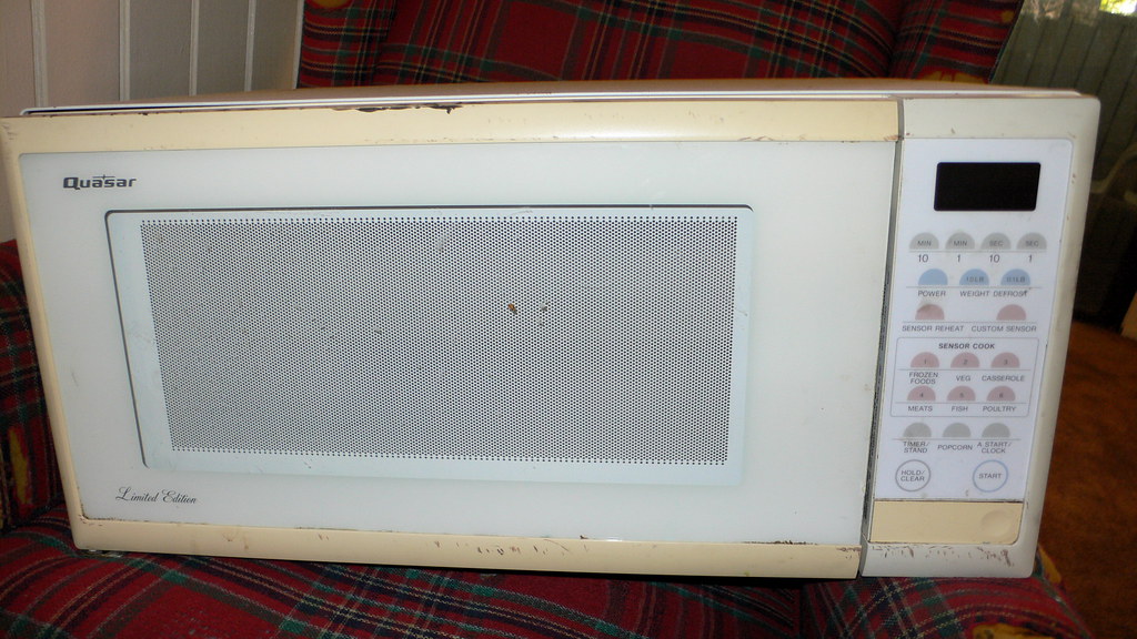 EMERSON MICROWAVE MW8117W