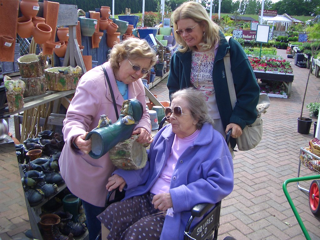 SQUIRES GARDEN CENTRES. SQUIRES GARDEN SQUIRES GARDEN CENTRES. garden