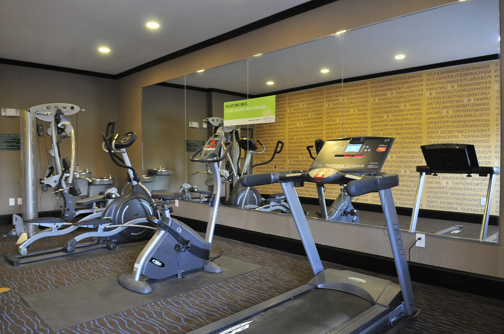 LA FITNESS ARLINGTON TX