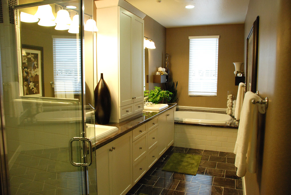 MODEL HOME FURNITURE CLEARANCE CENTER AZ