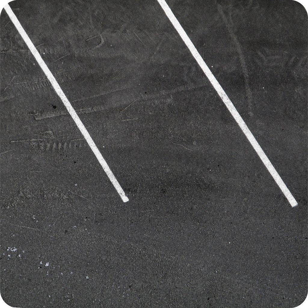 STANDARD PARKING SPACE SIZE STANDARD PARKING SPACE SIZE