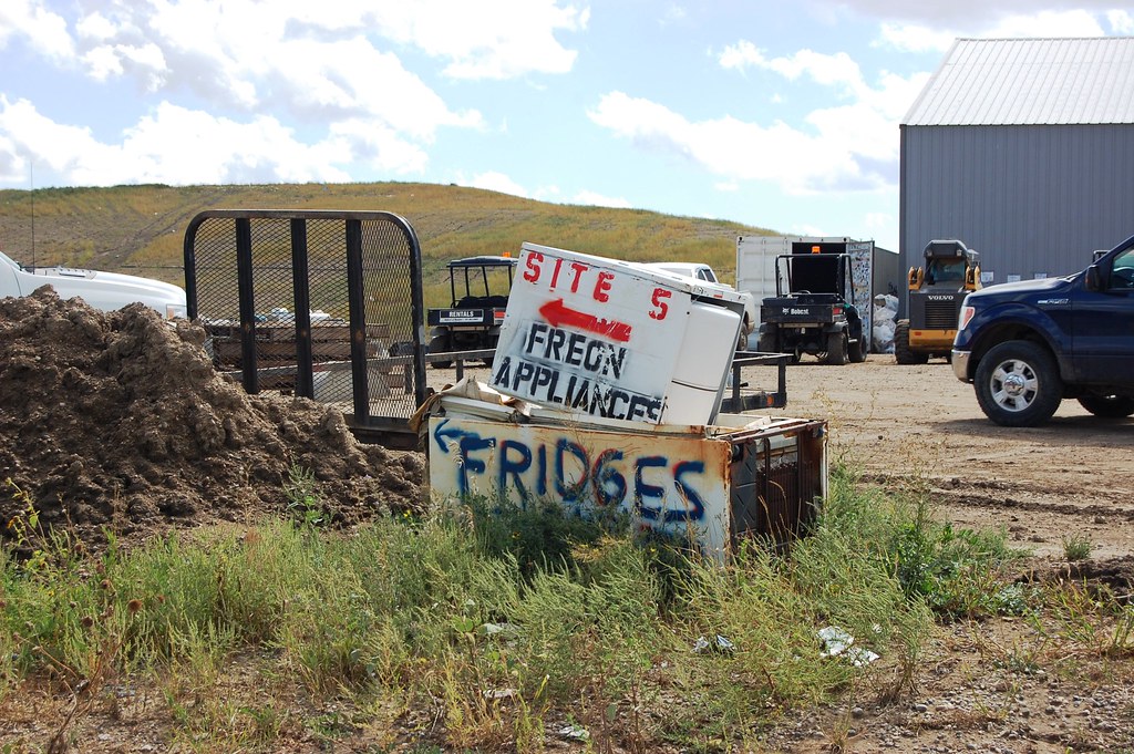 REFRIGERATOR FREON REMOVAL