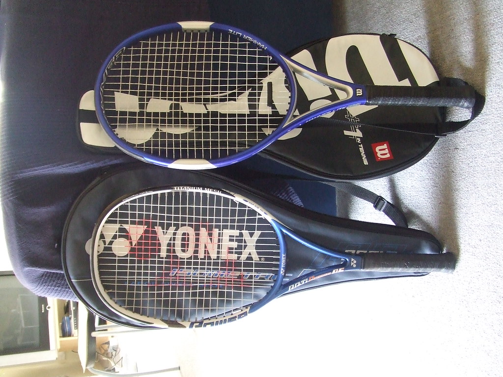 DISCOUNT TENNIS RACKETS DISCOUNT TENNIS RACKETS