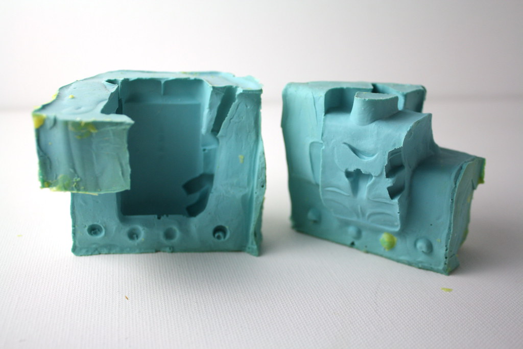 MICROWAVE KILN MOLDS