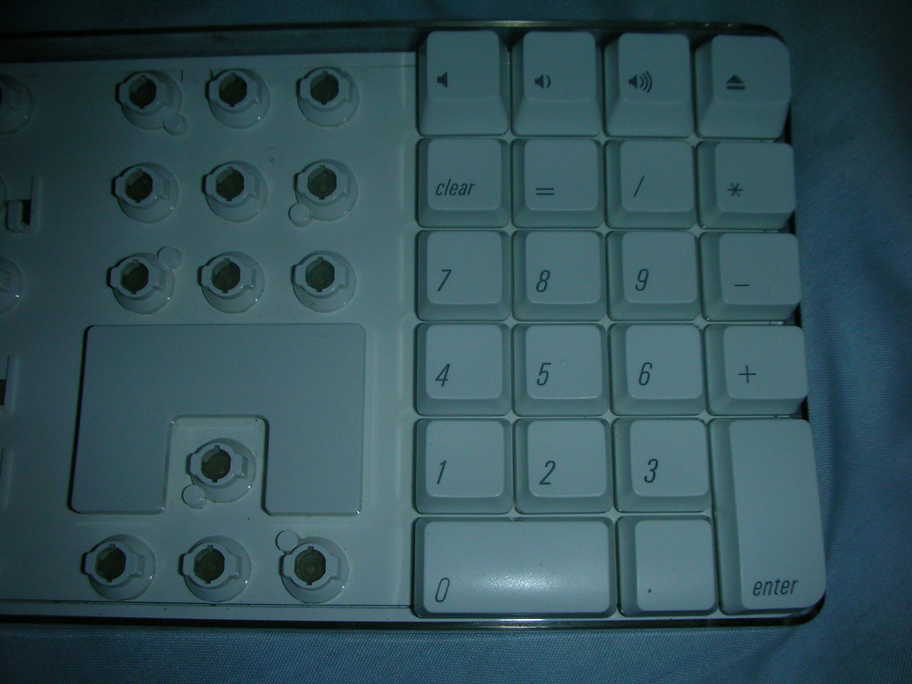 HOW TO CLEAN SUEDE SEATS