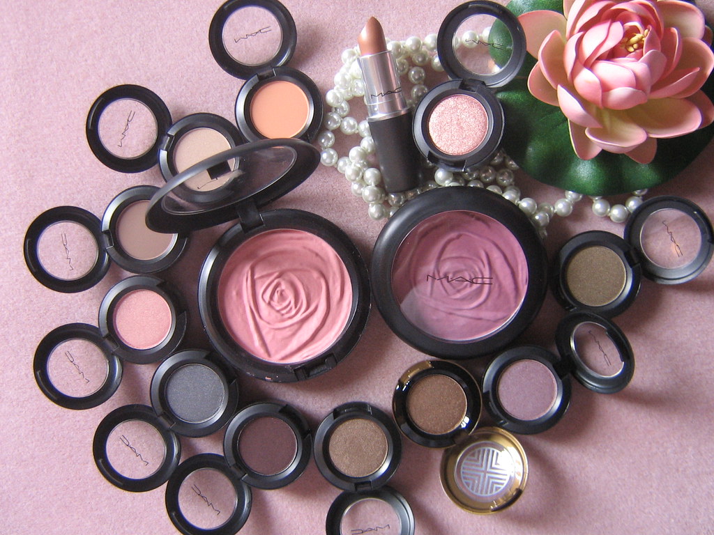 FIND DISCONTINUED MAKEUP. DISCONTINUED MAKEUP AIRBRUSH MAKE UP ARTIST