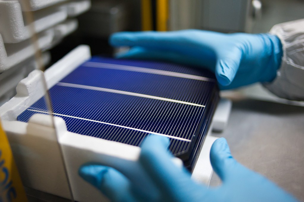 SOLAR CELL TEST EQUIPMENT. TEST EQUIPMENT CHILDRENS FOOTBALL EQUIPMENT
