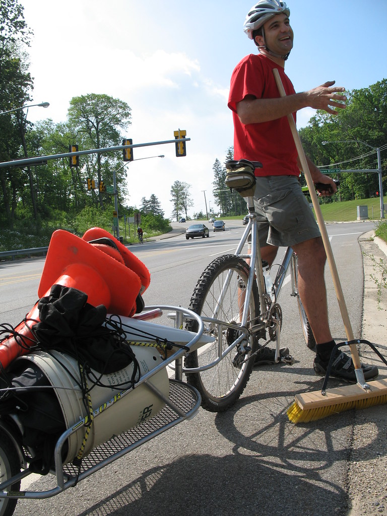 BOB BICYCLE TRAILER. BICYCLE TRAILER BLUE CITY BIKES Blog.hr
