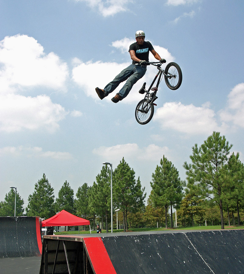 BMX BIKE GIVEAWAY. BIKE GIVEAWAY 16 BOY BIKE