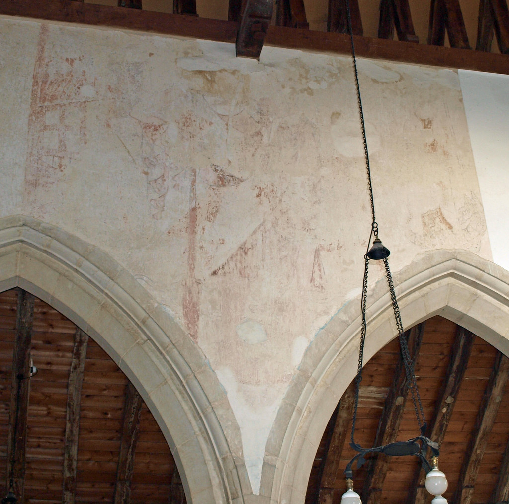 DECORATING A CURVED WALL. DECORATING A AMERICANA DECORATIONS