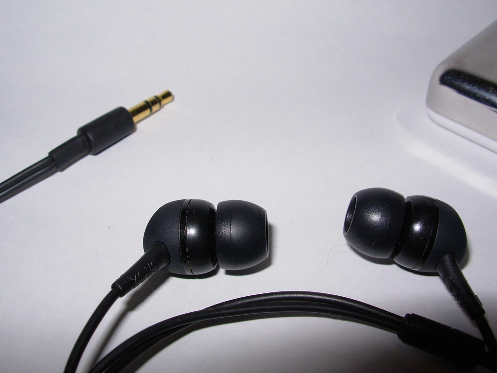 » AUDIO EQUIPMENT RENTAL VANCOUVER